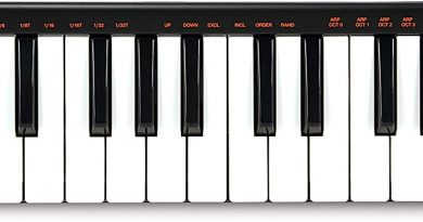 Akai Professional MIDI / USB Keyboard Controllers